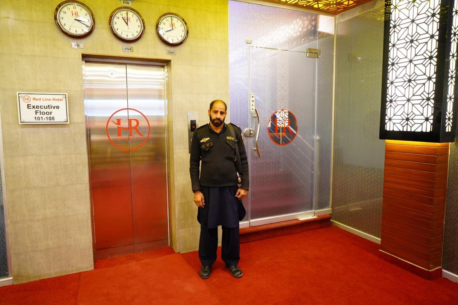 Hotel Red Line Islamabad Exteriör bild